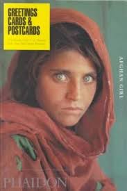 Coperta cărții "Steve McCurry; Afghan Girl Cards: Card Box (12 Postcards and 12 Greeting Cards with Envelopes)" de autor necunoscut
